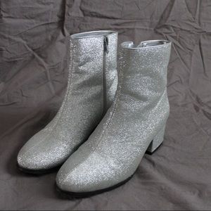 DISCO BOOTS
